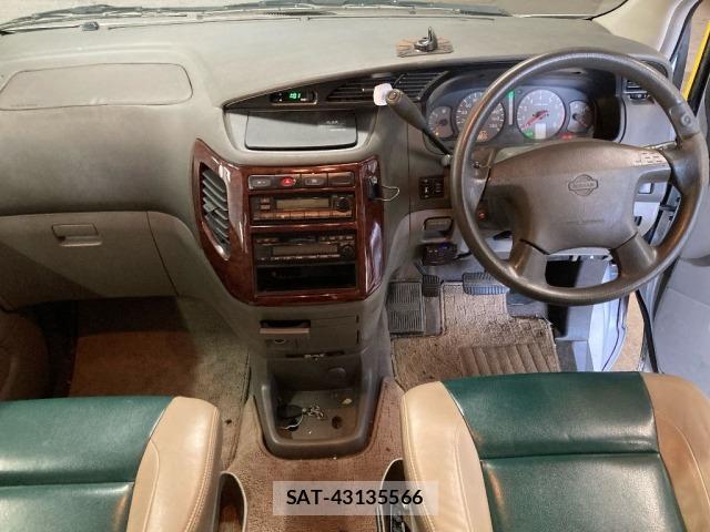 Nissan ELGRAND 2001 8908985-3