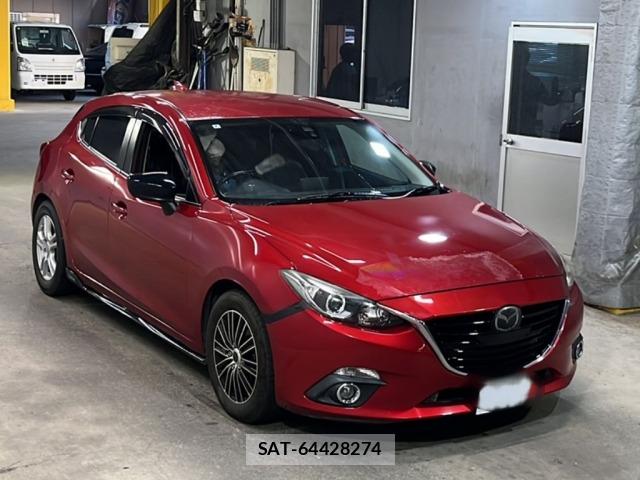 Mazda AXELA 2016 8864433-4