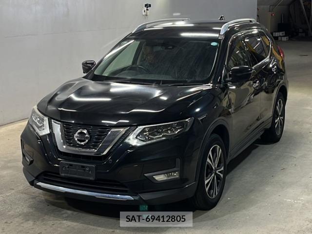 Nissan X-TRAIL 2019 8825608-0