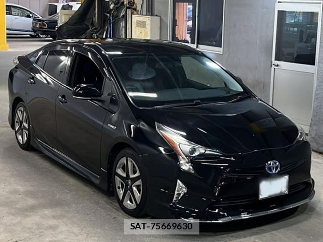 Toyota PRIUS 2016 8712313-4
