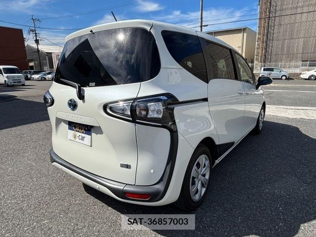 Toyota SIENTA 2021 8953217-2