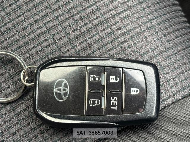 Toyota SIENTA 2021 8953217-29