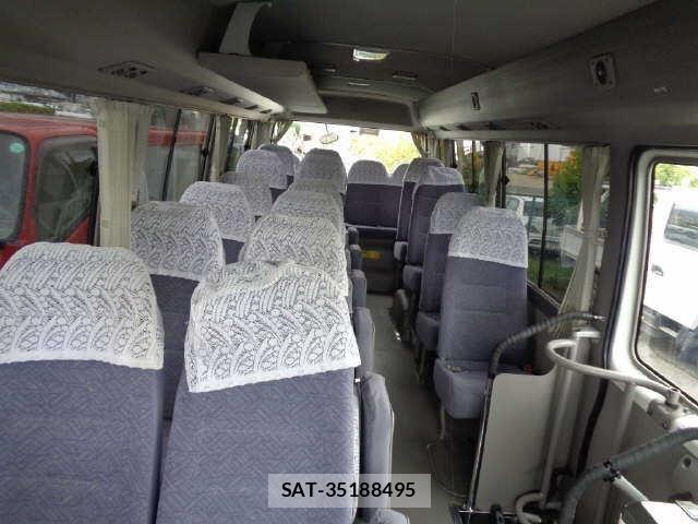 Toyota COASTER 2013 8809733-3